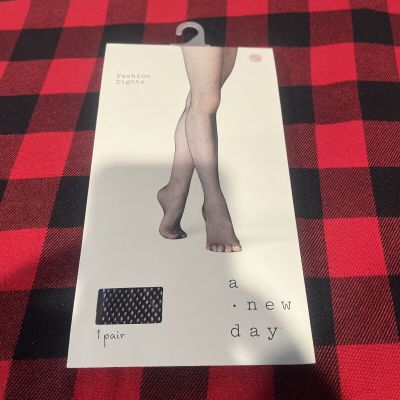 A New Day Black Fish Net Blinged Fashion Tights Pantyhose 1x/2x New In Packag D2